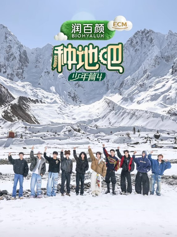 砖头危险拍打娜塔莉惊人的大肥臀【BangBrosNetwork】 - 奶爸视频