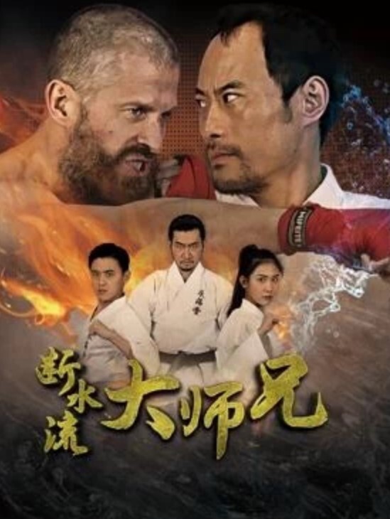 贵在真实火车上随机勾引乘客带到厕所打炮 - 奶爸视频